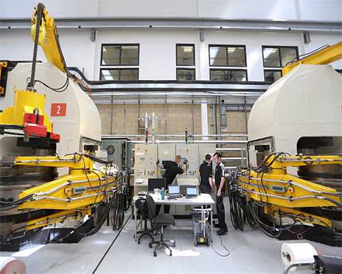 我国脐带血库存脐血80万份